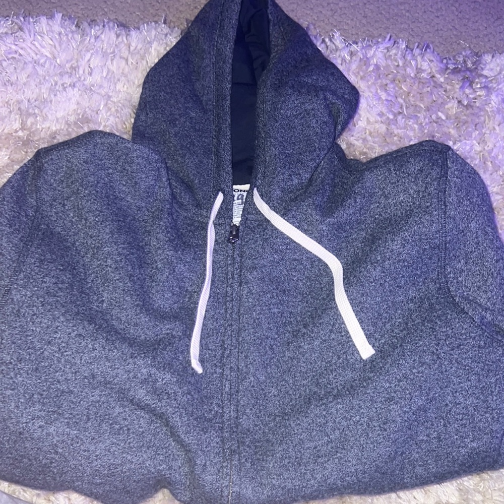 I’m selling this amazing find from a little store in Boston, def caught my eye.